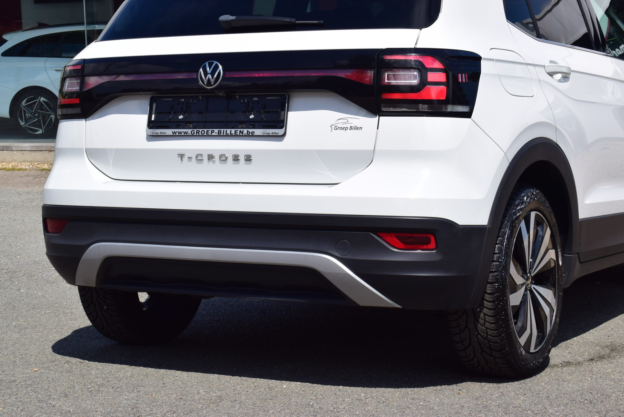 Volkswagen T-CROSS 1.5TSi 150pk – NAVI – FULL LED – CAMERA – ZETELVERWARMING – 2 JAAR GARANTIE