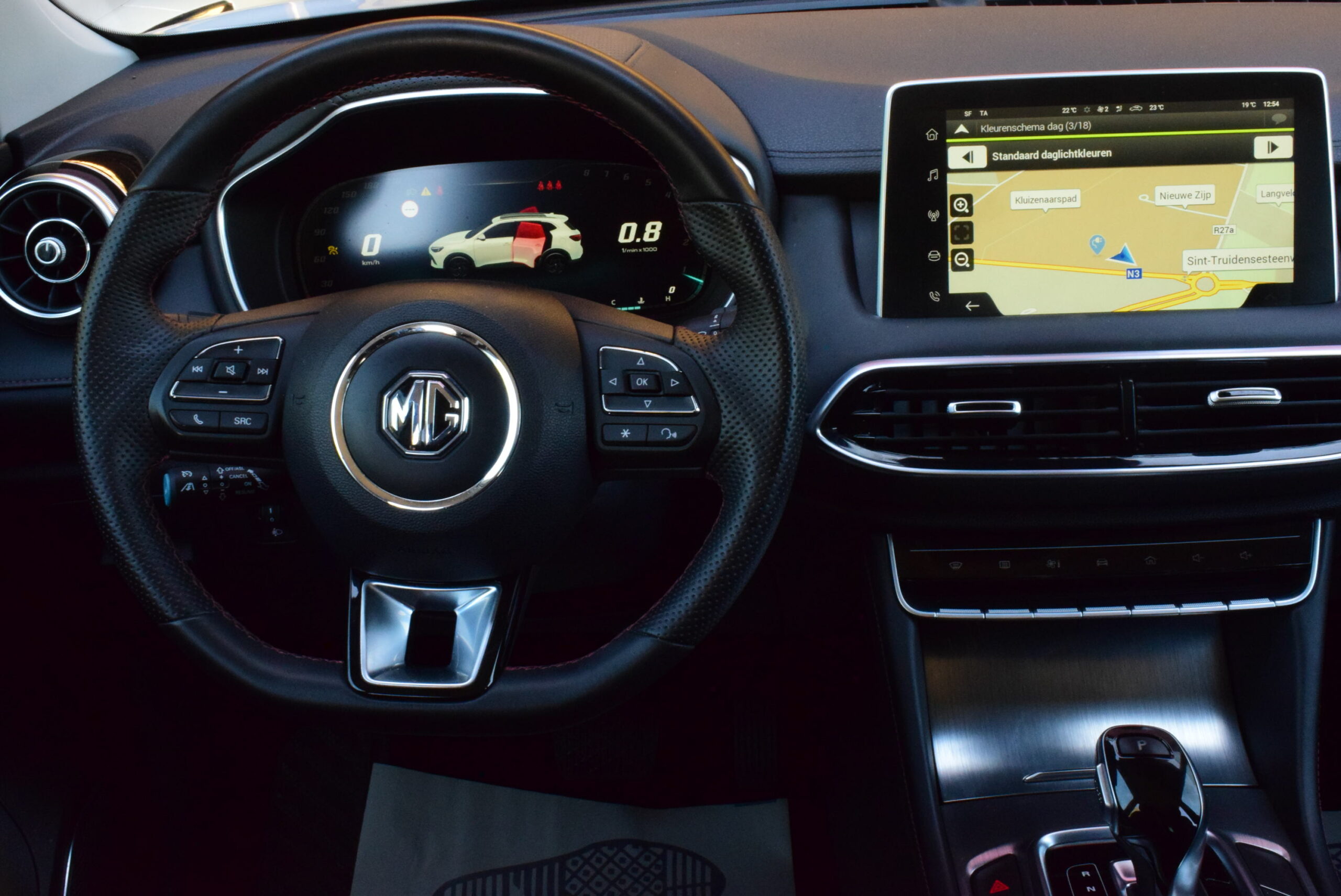 MG HS 1.5turbo aut. 163pk – LEDER – NAVI – LED – KEYLESS – CAMERA – ALU – 59.000km