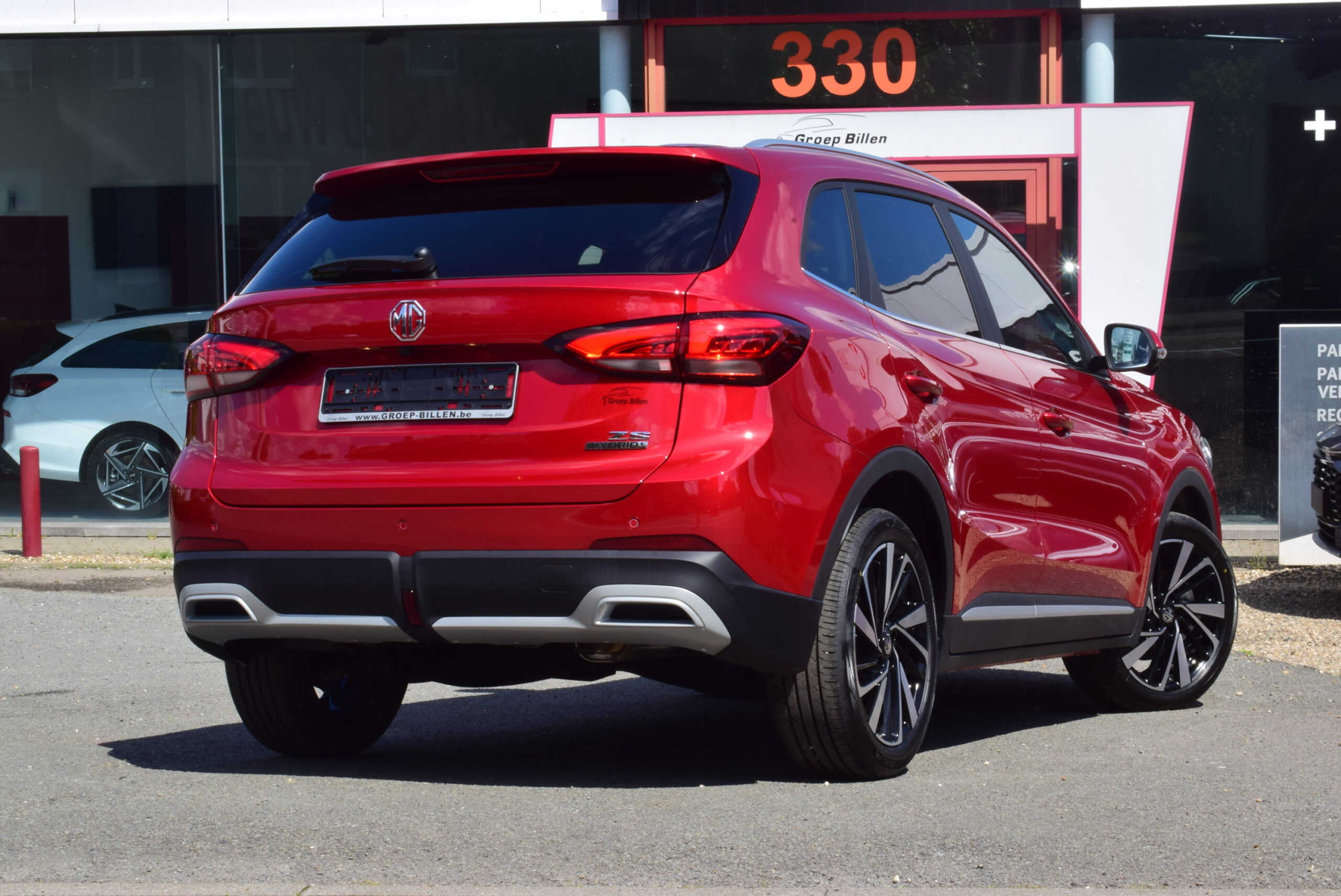 MG ZS 1.5Hybrid HEV 194pk – NAVIGATIE – LEDER – ELEK ZETELS – 360° CAMERA – NIEUW