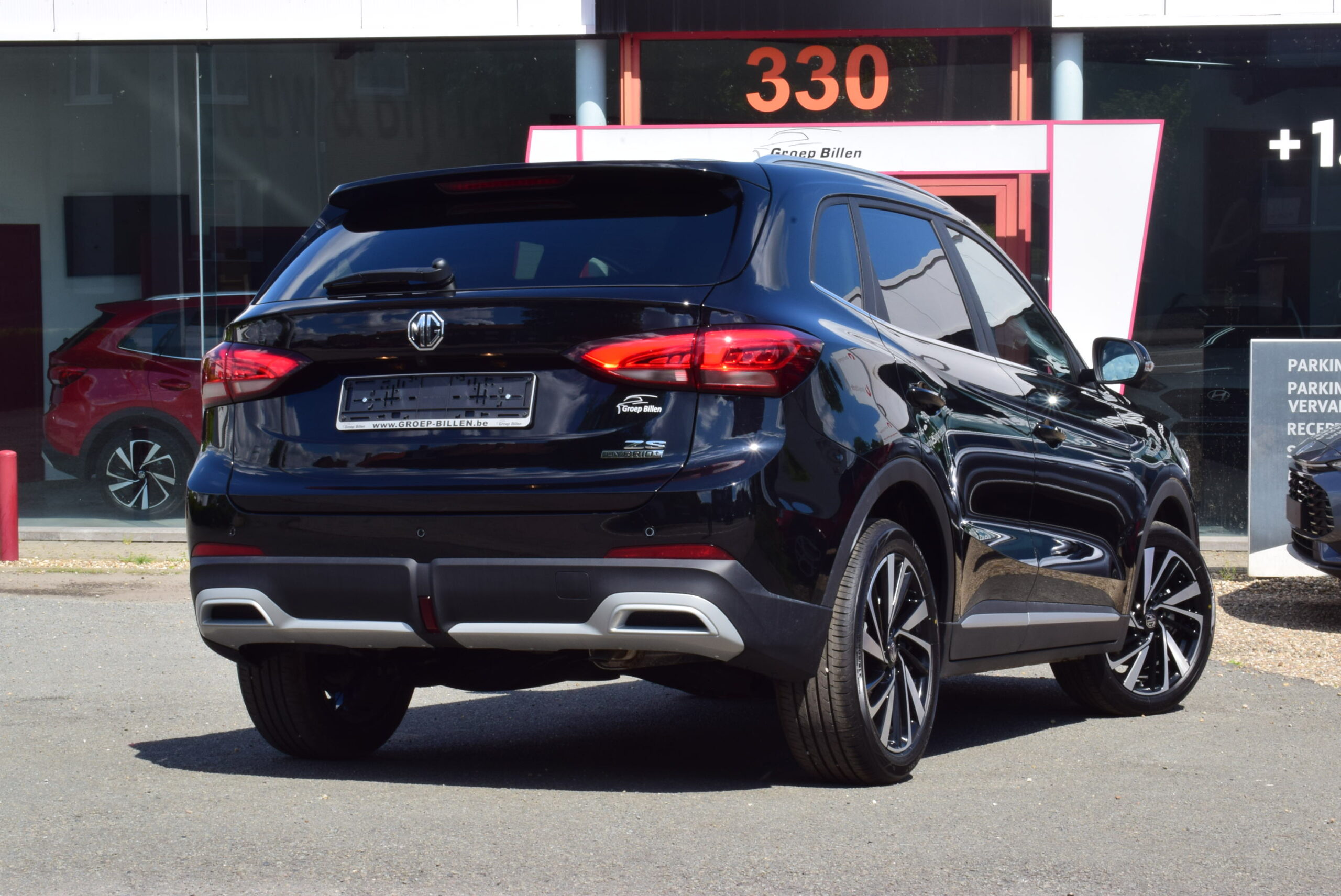 MG ZS 1.5Hybrid HEV 194pk – NAVIGATIE – LEDER – ELEK ZETELS – 360° CAMERA – NIEUW