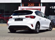 FORD FOCUS 1.0EcoBoost 155pk ST-LINE – NAVI – LED – CAMERA – ZETELVERWARMING – GARANTIE