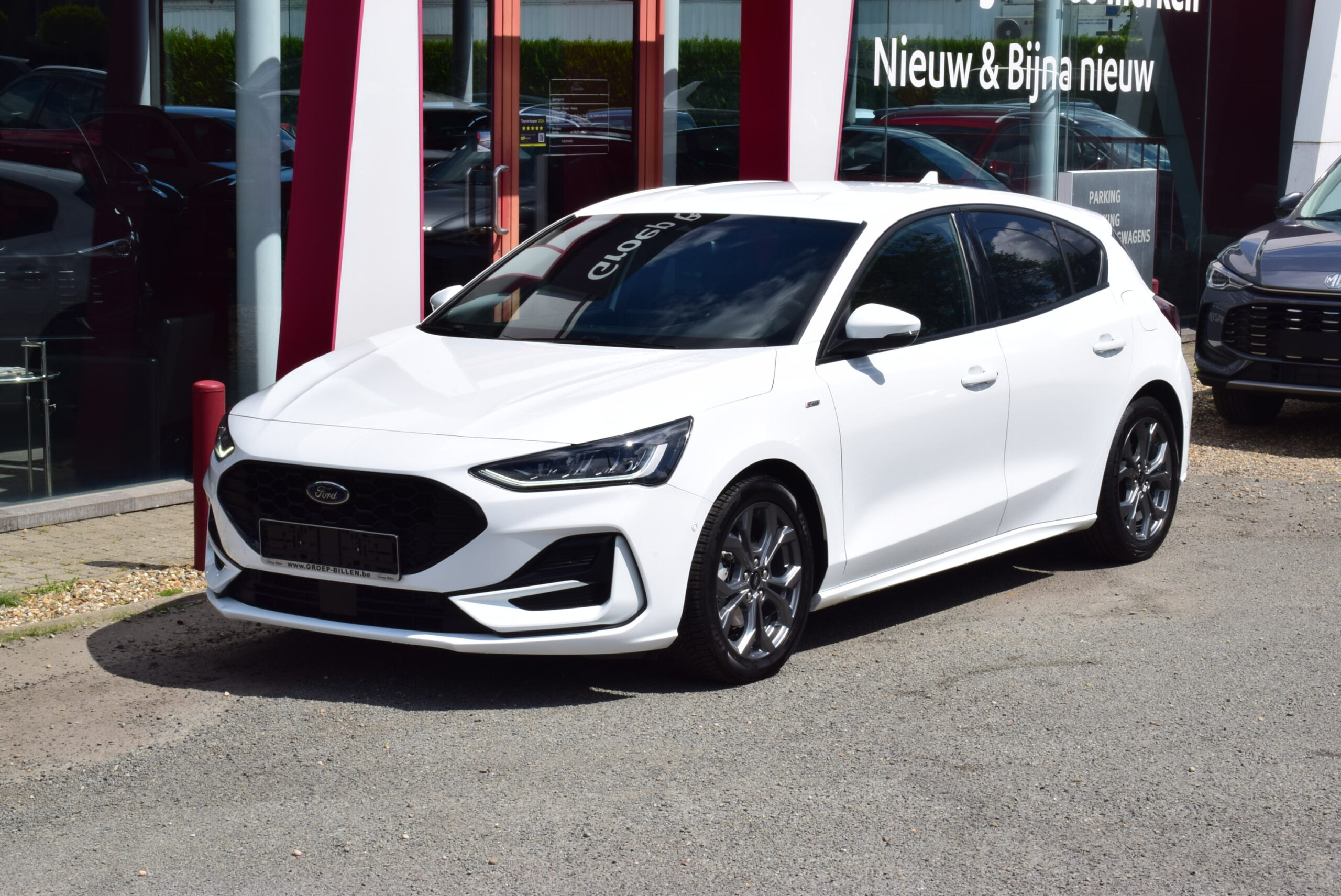 FORD FOCUS 1.0EcoBoost 155pk ST-LINE – NAVI – LED – CAMERA – ZETELVERWARMING – GARANTIE
