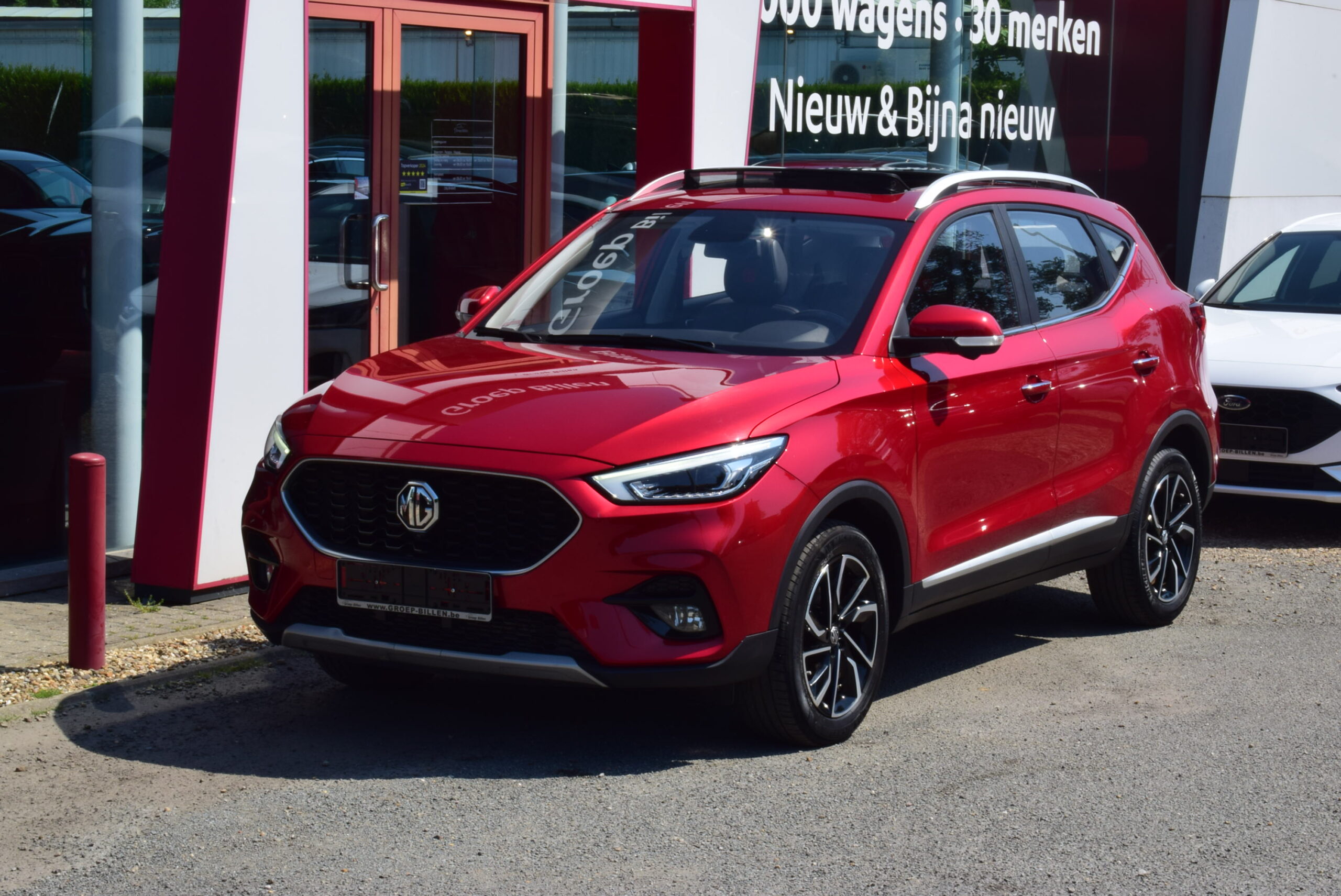 MG ZS 1.0T-GDi 111pk LEDER – NAVI – LED – 360°CAM – PANO DAK – KEYLESS – 50.000km