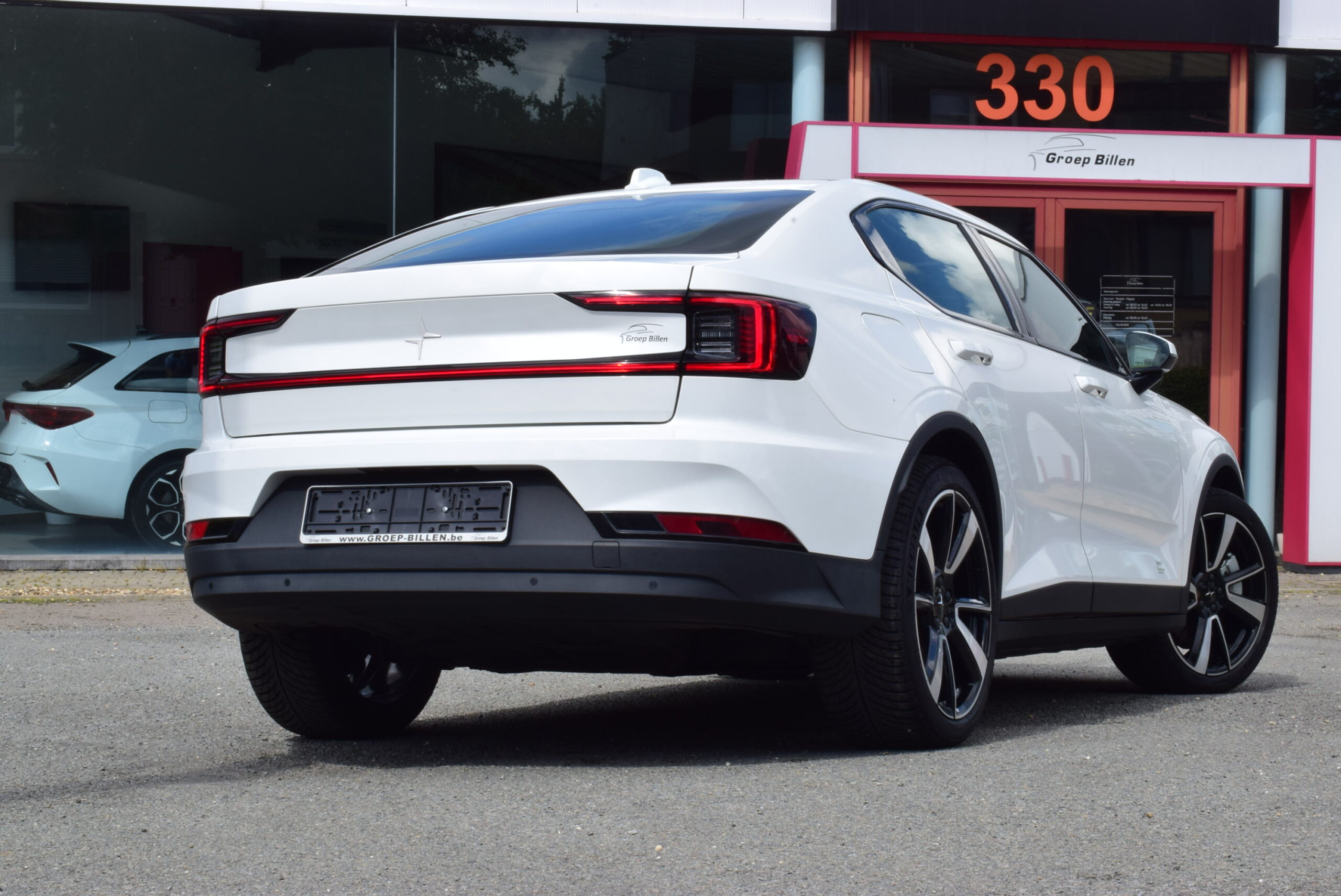 Polestar 2 64KWh – NAVIGATIE – FULL LED – CAMERA – ELEKTRISCHE ZETEL – KEYLESS – 20″ ALU – 34.000km