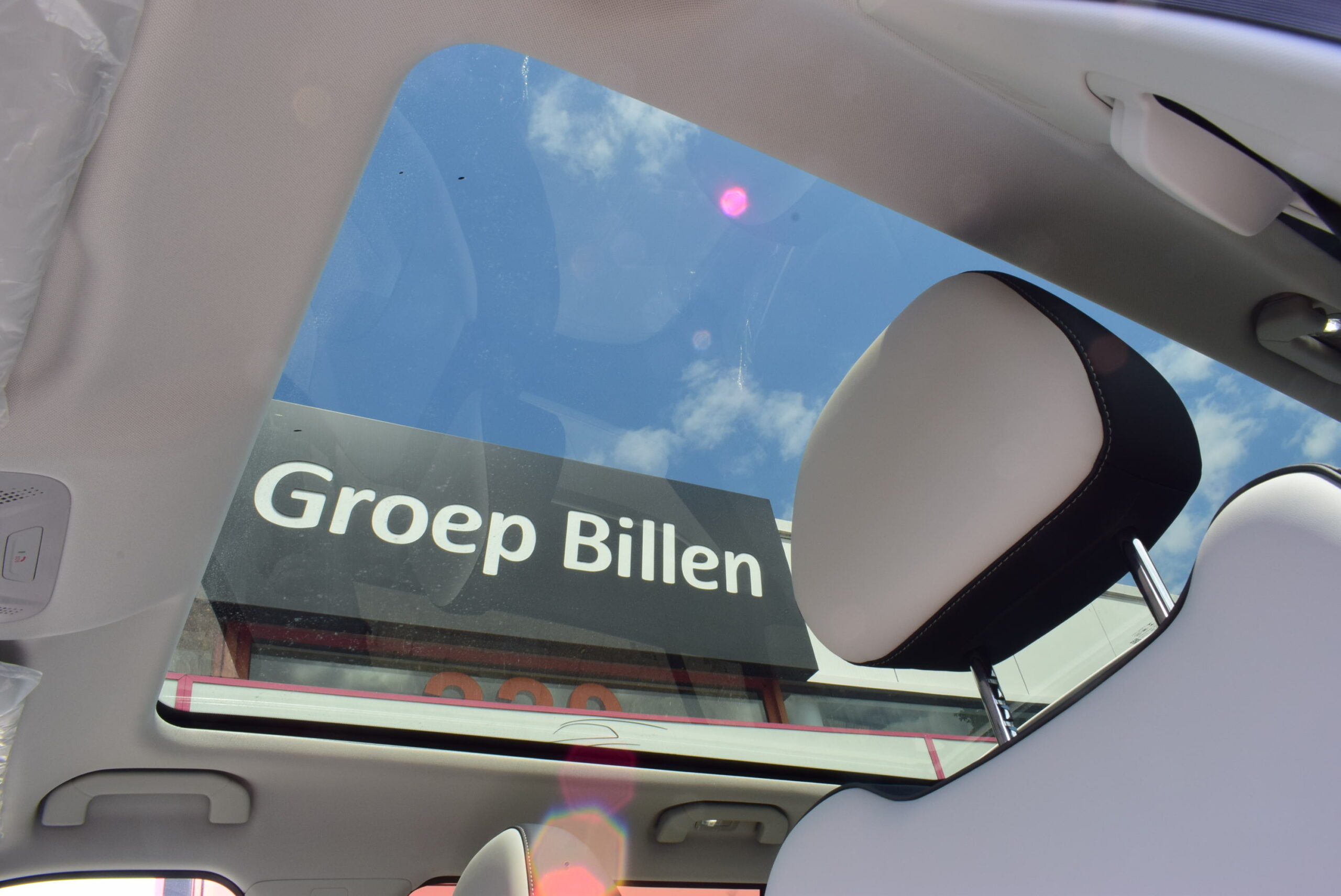 JAECOO 5 1.5T-GDi 145pk – PANO DAK – NAVIGATIE – LEDER – GEVENTILEERDE ZETELS – 360° CAMERA – NIEUW – 0km – UNICOLOR – VERKOCHT
