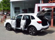 MG ZS 1.5Hybrid HEV 194pk – NAVIGATIE – LEDER – ELEK ZETELS – 360° CAMERA – NIEUW – 0km – SOUS OPTION