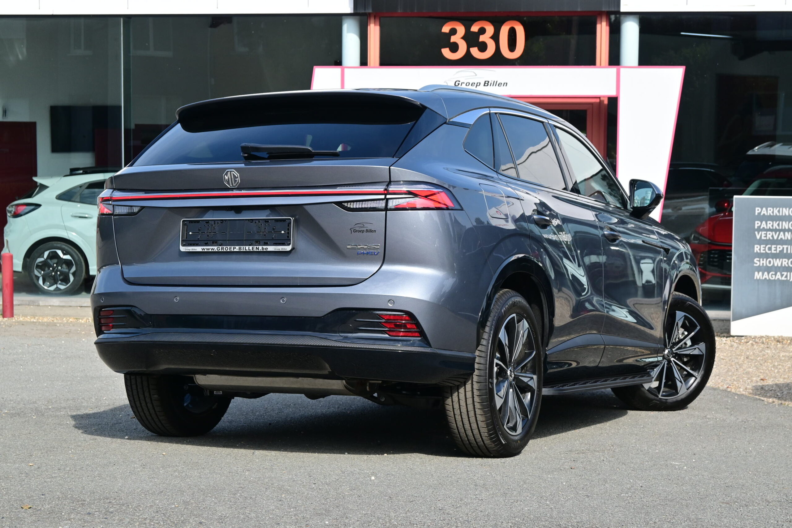 MG HS 1.5Hybrid PHEV 272pk – NAVIGATIE – LEDER – ELEK ZETELS – 360° CAMERA – 0km – NIEUW