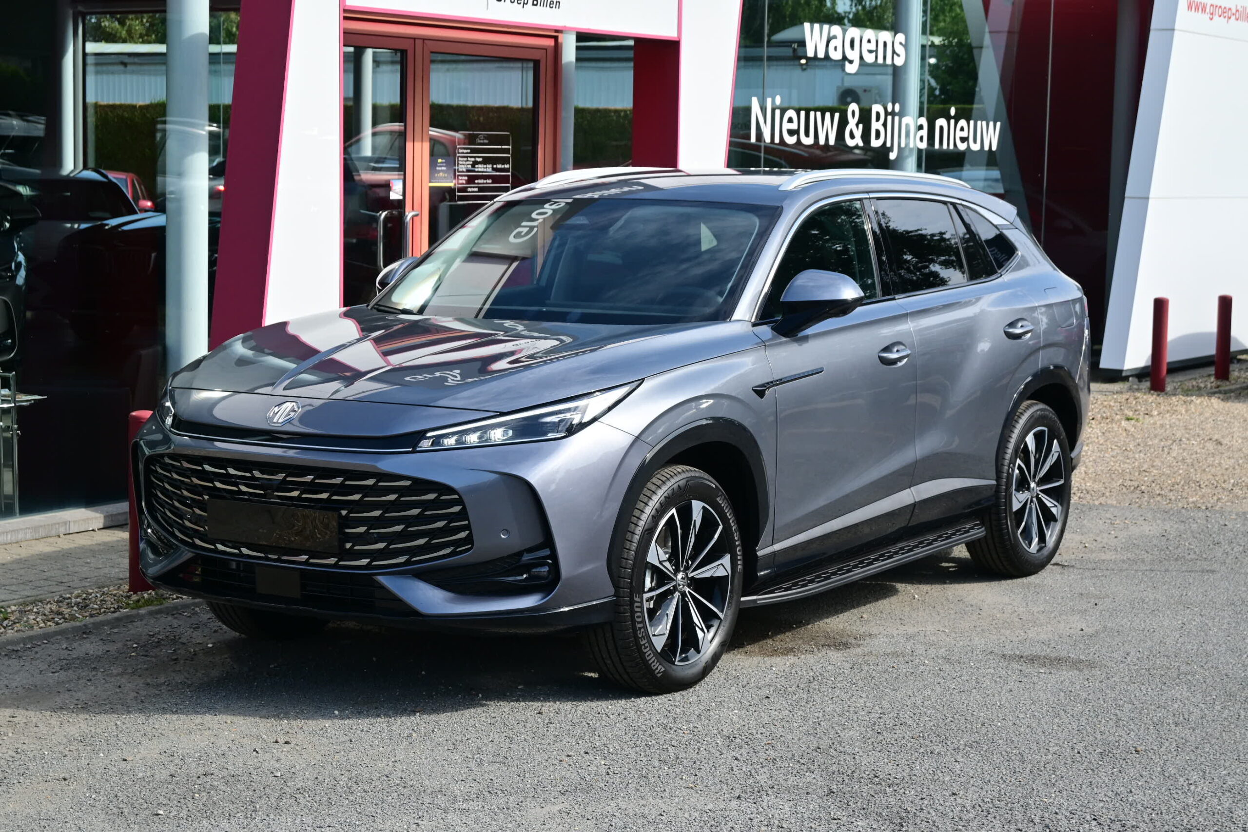 MG HS 1.5Hybrid PHEV 272pk – NAVIGATIE – LEDER – ELEK ZETELS – 360° CAMERA – 0km – NIEUW