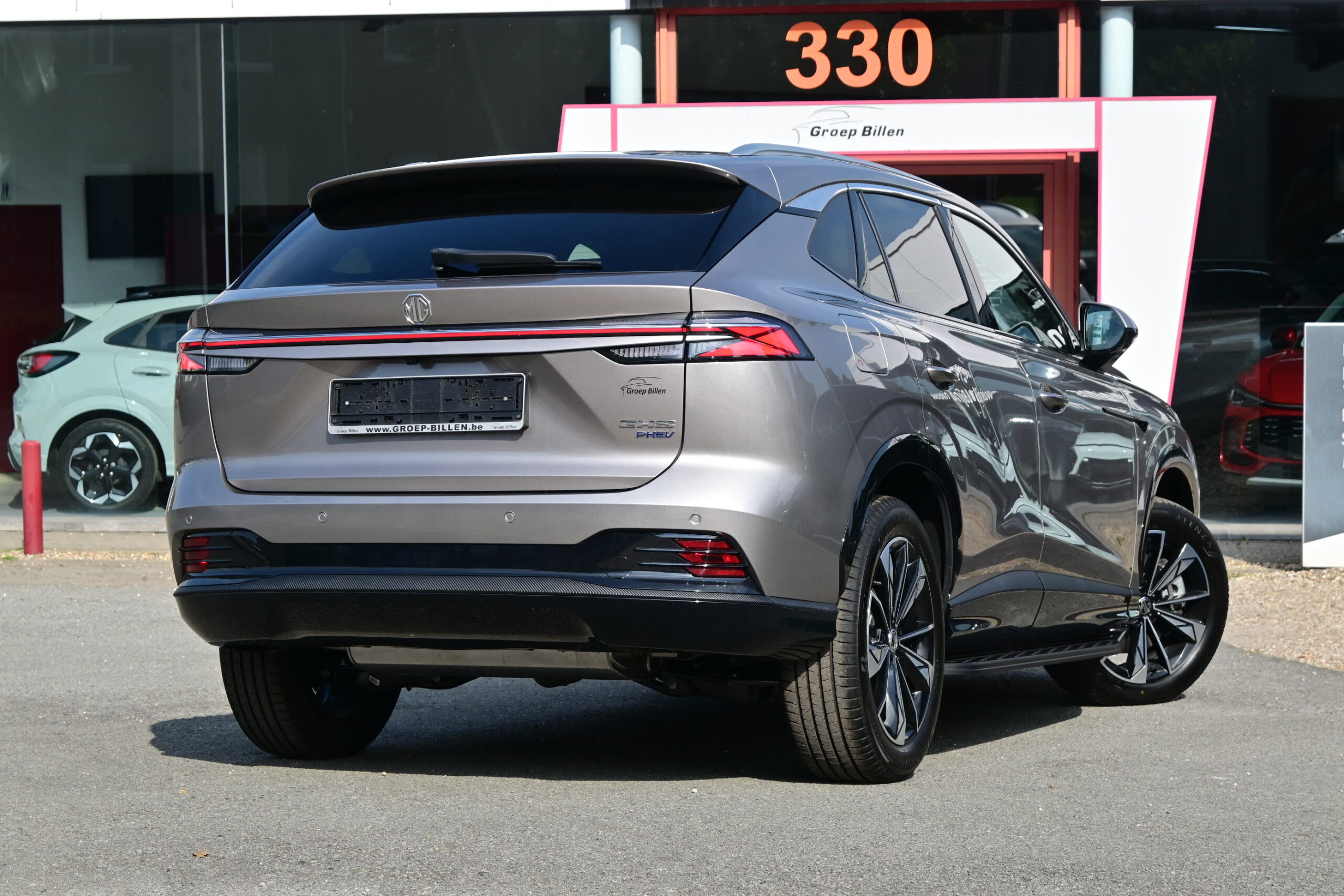 MG HS 1.5Hybrid PHEV 272pk – NAVIGATIE – LEDER – ELEK ZETELS – 360° CAMERA – NIEUW – VERKOCHT