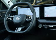 MG HS 1.5Hybrid PHEV 272pk – NAVIGATIE – LEDER – ELEK ZETELS – 360° CAMERA – NIEUW – VERKOCHT