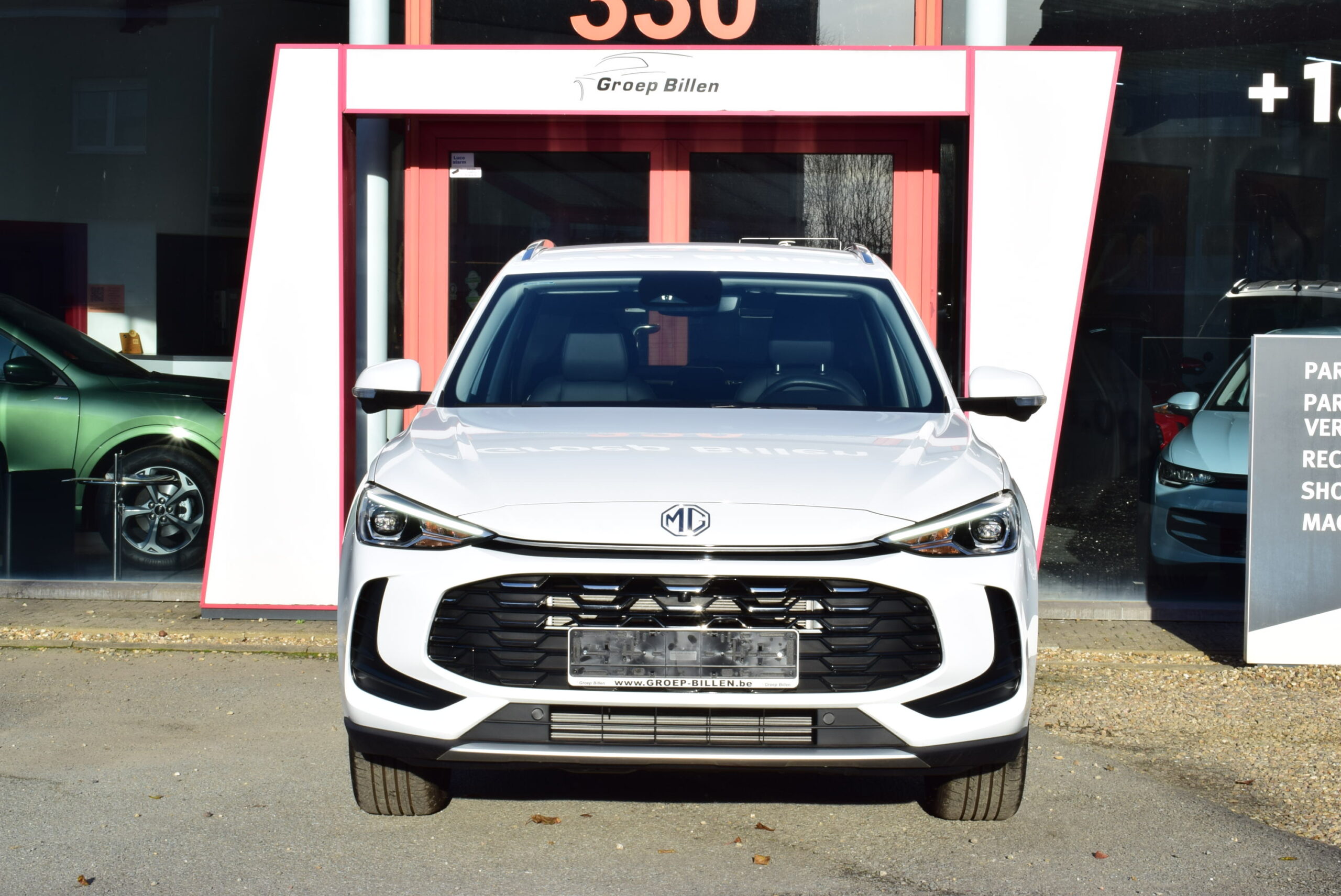 MG ZS 1.5Hybrid HEV 194pk – NAVIGATIE – LEDER – ELEK ZETELS – 360° CAMERA – NIEUW – VERWACHT