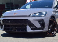 CUPRA LEON 1.5Tsi 150pk 1/2 LEDER – ELEKTRISCHE ZETEL – CARPLAY – LED – CAMERA – 18″ ALU – AMBIENT LIGHT – NIEUW