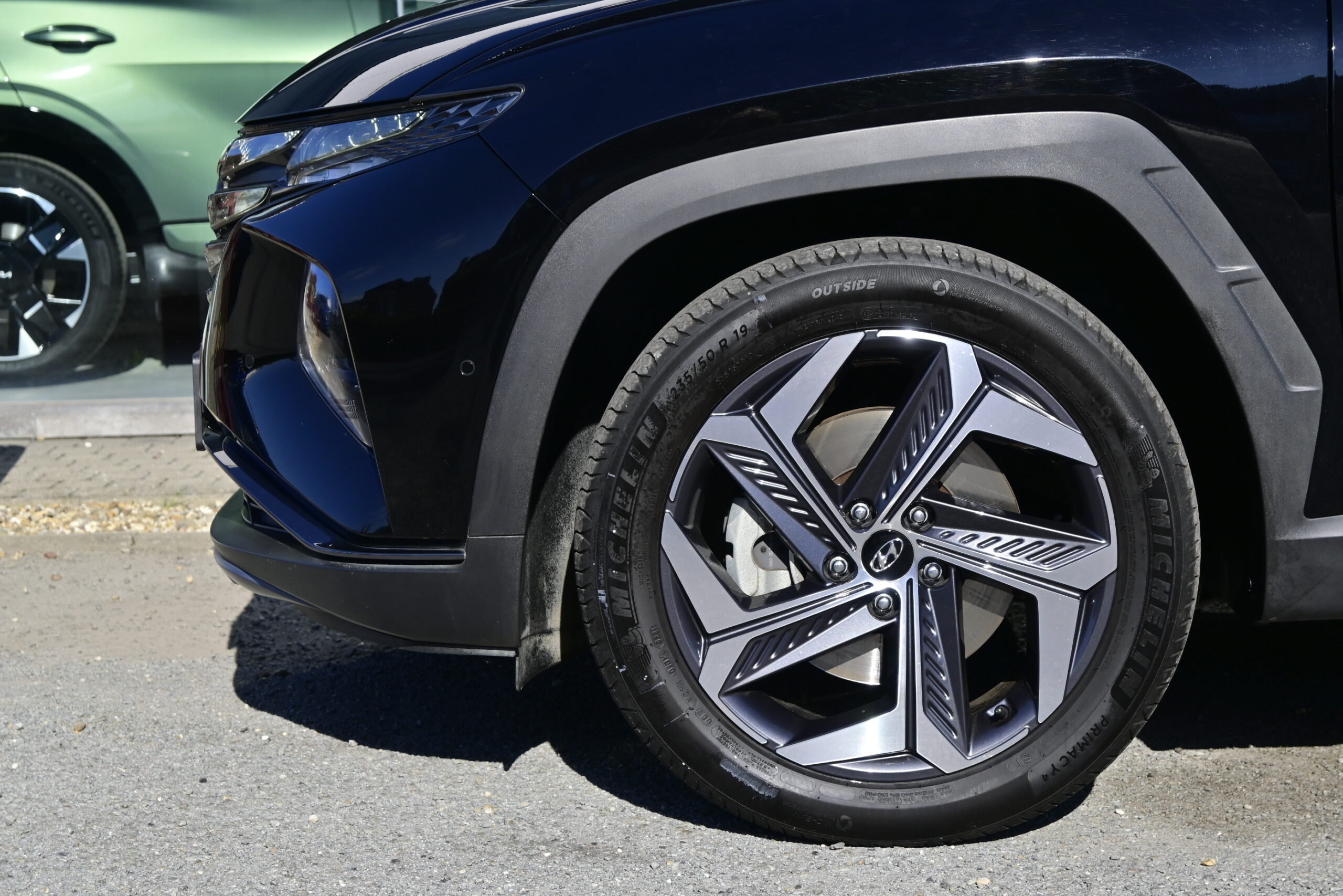Hyundai Tucson 1.6HEV SHINE – LEDER – NAVI – LED – PANO DAK – ELEK ZETELS – 360° CAMERA – GARANTIE