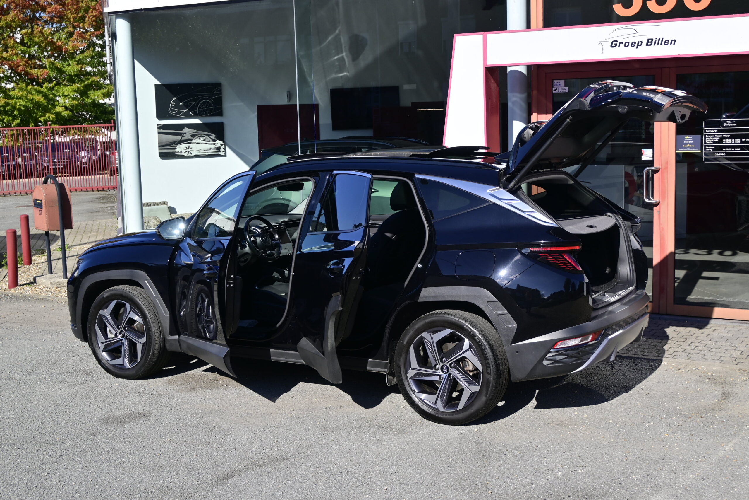 Hyundai Tucson 1.6HEV SHINE – LEDER – NAVI – LED – PANO DAK – ELEK ZETELS – 360° CAMERA – GARANTIE