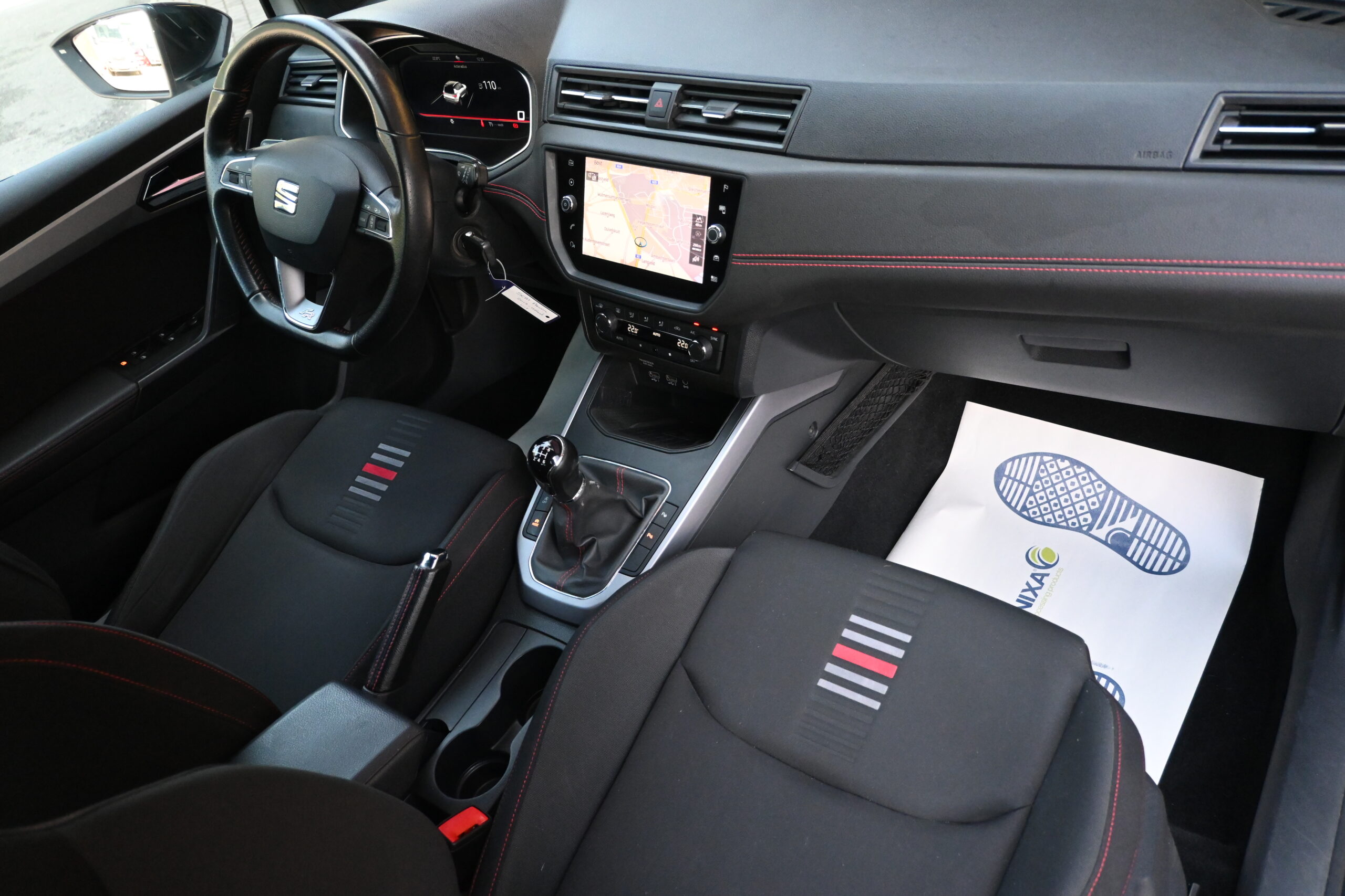 SEAT ARONA FR 1.0TSi NAVIGATIE – CARPLAY – FULL LED – PARK ASSIST – GARANTIE