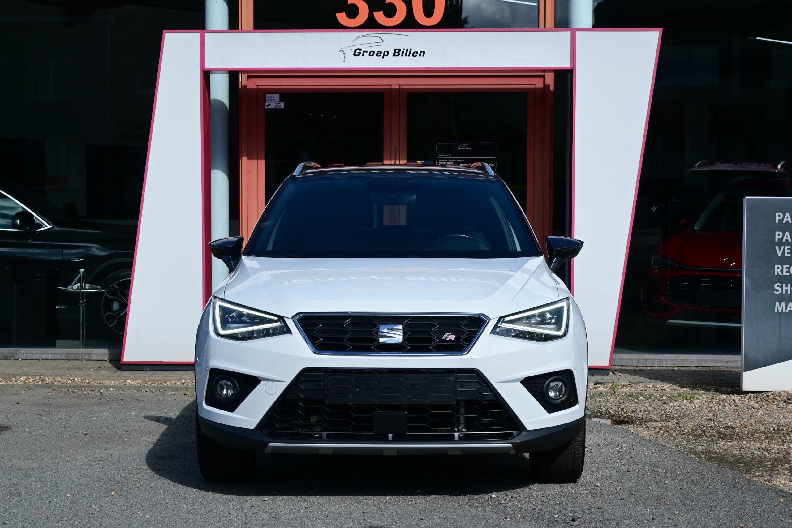 SEAT ARONA FR 1.0TSi NAVIGATIE – CARPLAY – FULL LED – PARK ASSIST – GARANTIE