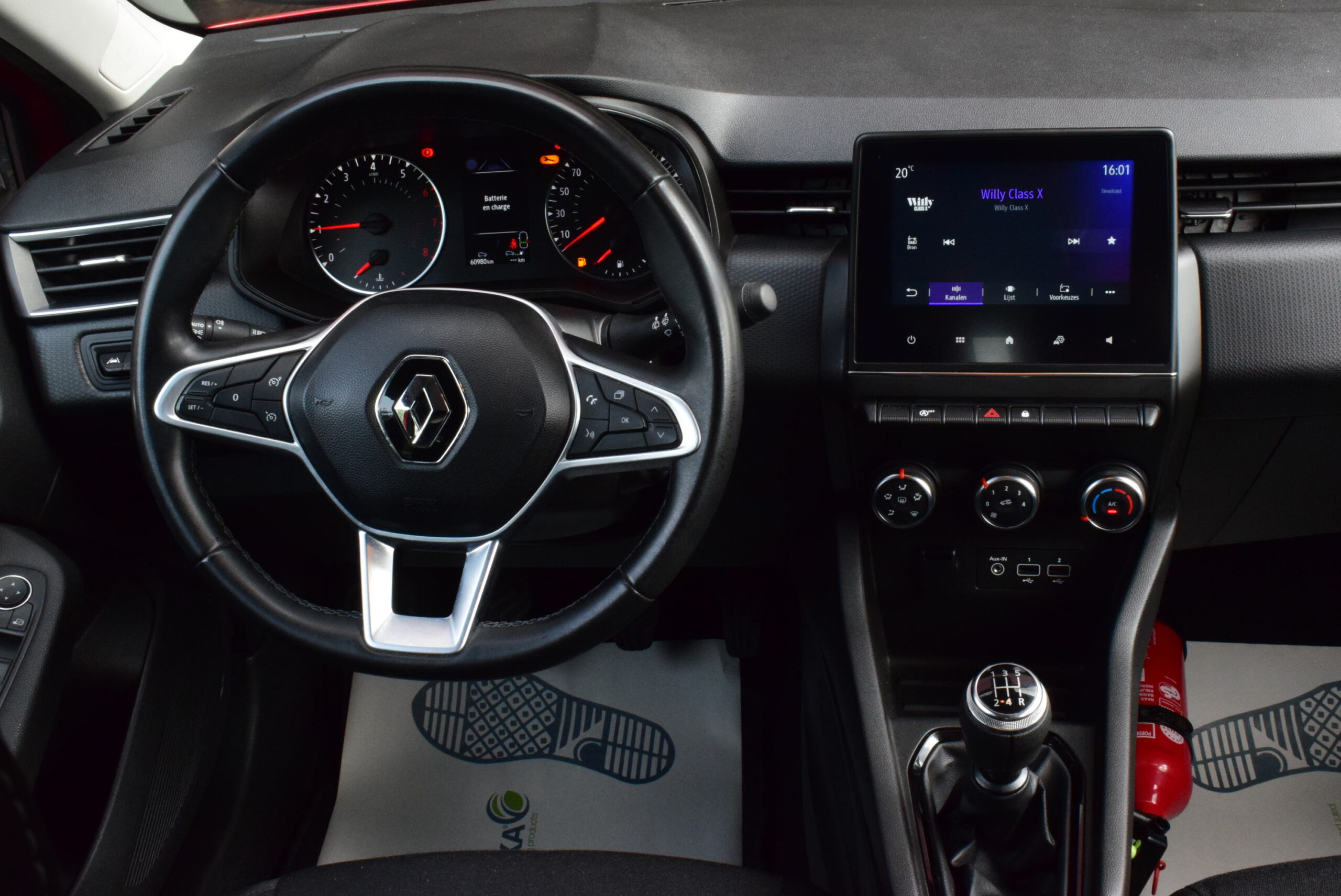 RENAULT CLIO 1.0SCe CARPLAY – LED – AIRCO – PARKEERSENSOREN – 61.000km