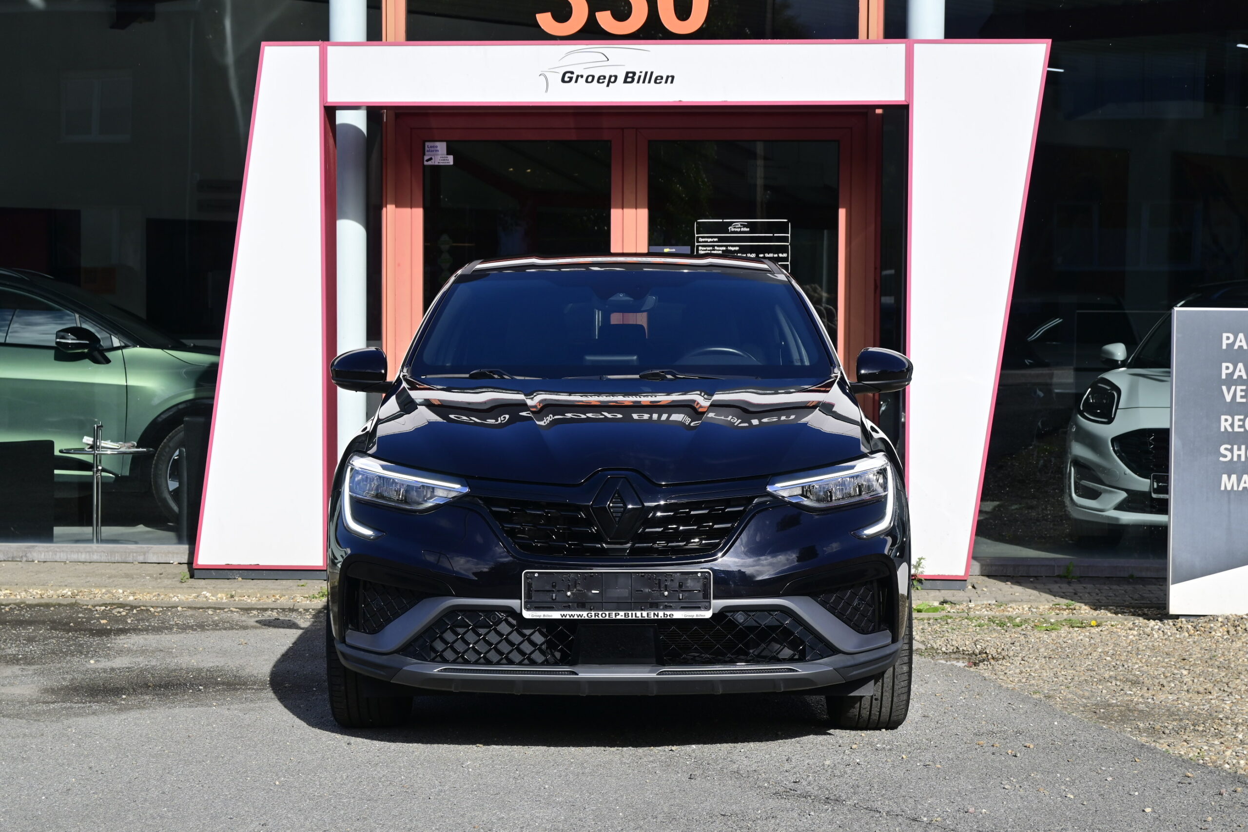 RENAULT ARKANA 1.6E-TECH HEV – SPORT – LEDER – NAVI – LED – CAMERA – 32.000km – VERKOCHT