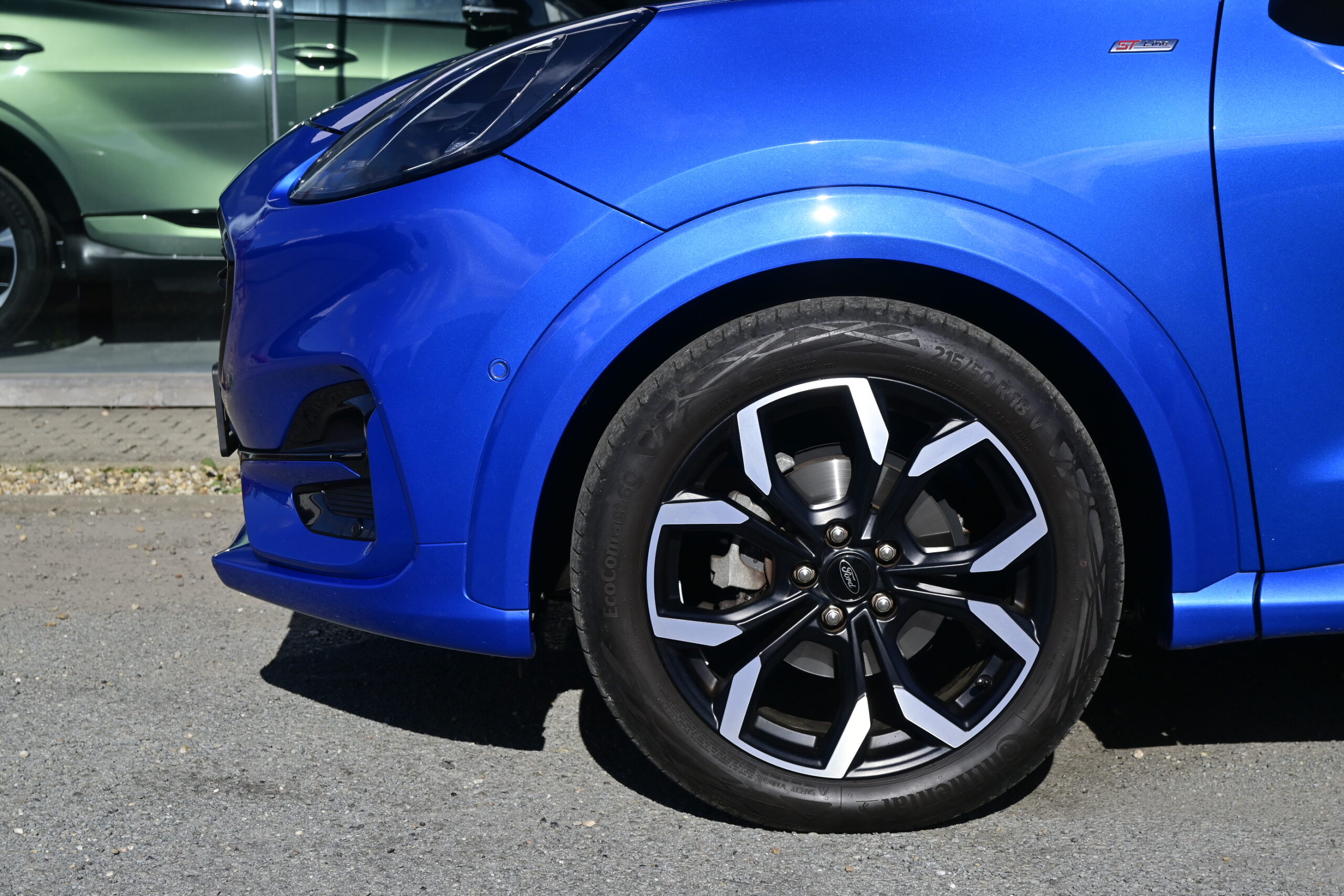 FORD PUMA ST-LINE X 1.0EcoBoost PANO DAK – 1/2 LEDER – NAVI – LED – B&O – CAMERA