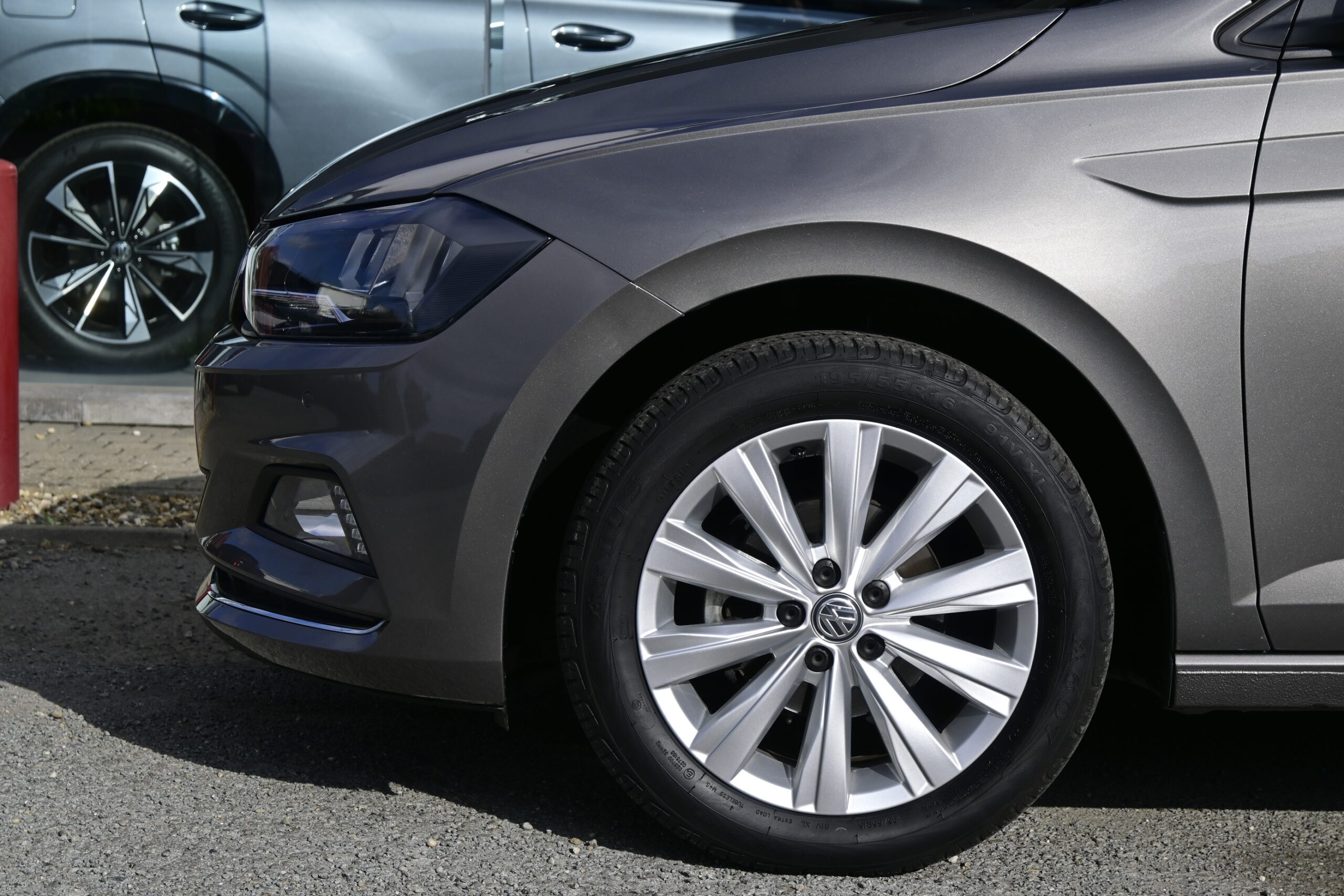 Volkswagen Polo 1.0TSi aut. – CARPLAY – ZETELVERWARMING – PDC v/a – 37.000km – VERKOCHT / VENDU