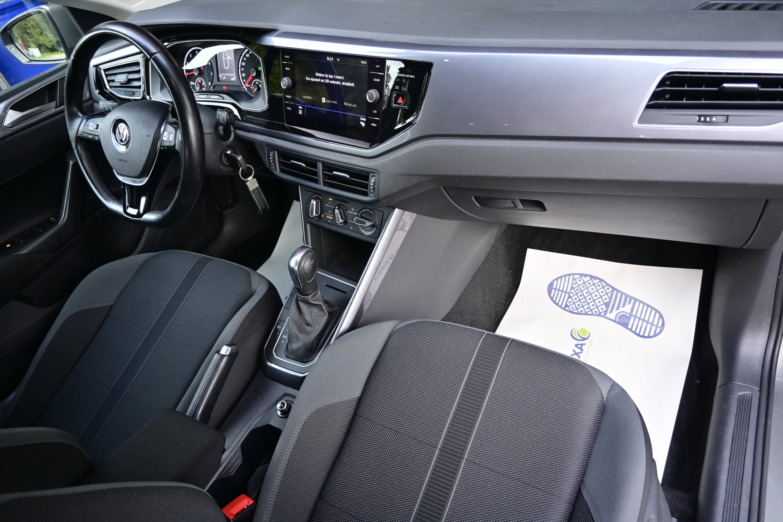 Volkswagen Polo 1.0TSi aut. – CARPLAY – ZETELVERWARMING – PDC v/a – 37.000km – VERKOCHT / VENDU