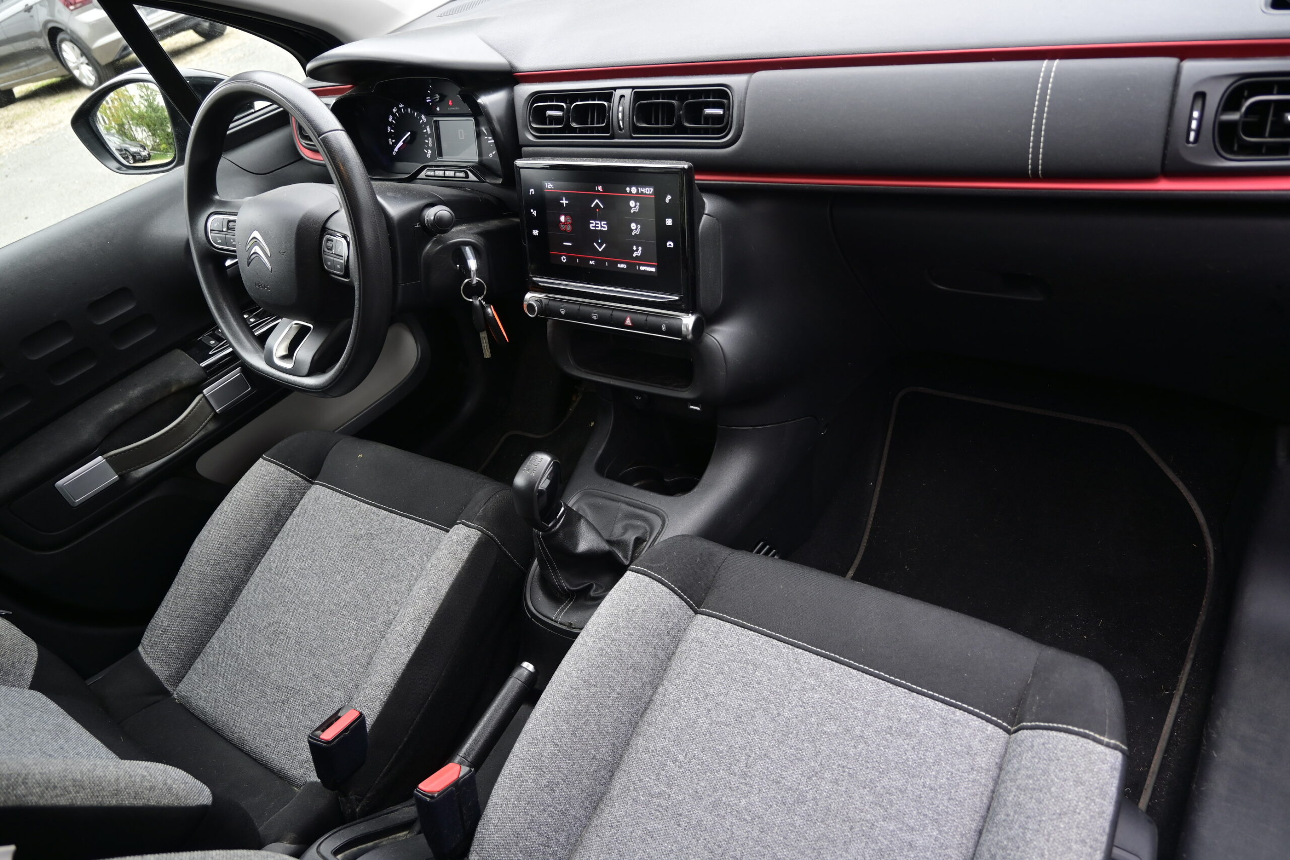Citroen C3 1.2TURBO – CARPLAY – ALU – PDC – 59.000km – GARANTIE