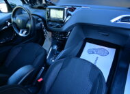Peugeot 208 1200TURBO NAVI – PANO DAK – CAMERA – PARK ASSIST – VERKOCHT