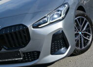 BMW 220iAS Active Tourer – NAVI – LED – PANO DAK – TREKHAAK – AMBIENT LIGHT – VERKOCHT