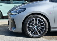 BMW 220iAS Active Tourer – NAVI – LED – PANO DAK – TREKHAAK – AMBIENT LIGHT – VERKOCHT